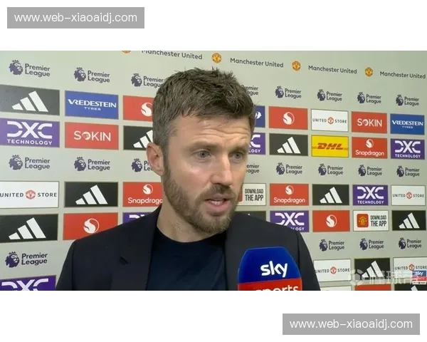 卡里克利用谢什科头球优势 定位球进攻中增加高空威胁点 卡里克利用谢什科头球优势 定位球进攻中增加高空威胁点